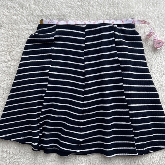Pull&Bear Striped Mini skirt with garter Small Womens school skirt - Picture 3 of 5